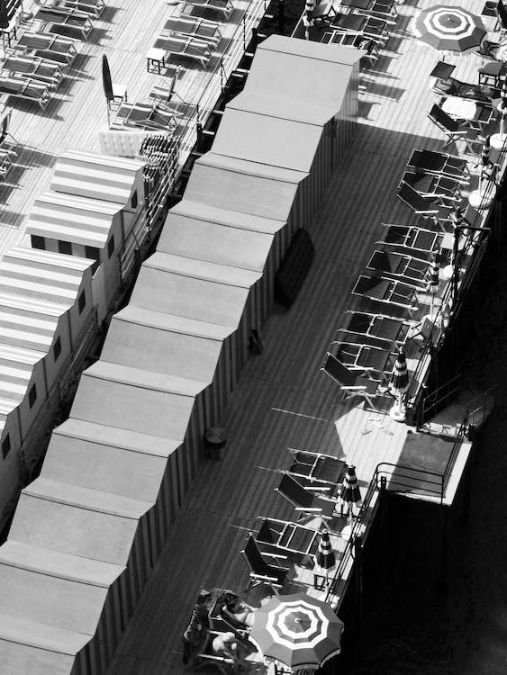Jetty Huts and Sunbeds - Sorrento Italy