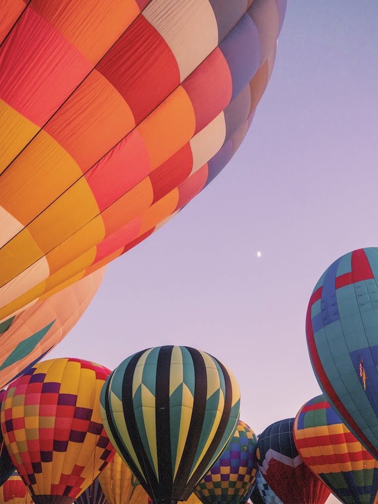 Heißluftballon Sonnenuntergang
