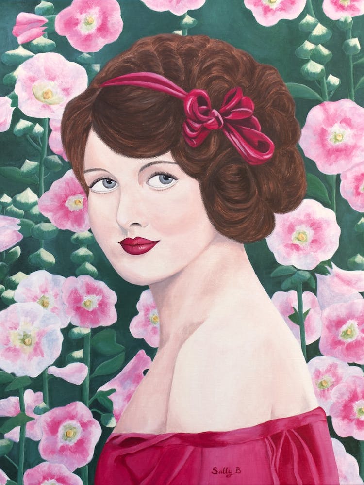 Frau mit Stockrosen