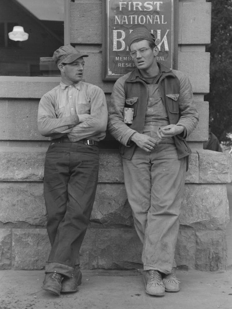 Workmen At Umatilla Ordnance Depot In Town, Hermiston, Oregon By Russell Lee