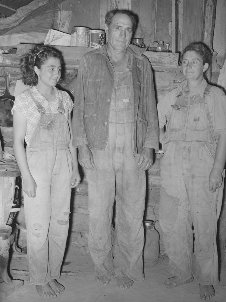 Indian Agricultural Workers, Mcintosh County, Oklahoma By Russell Lee