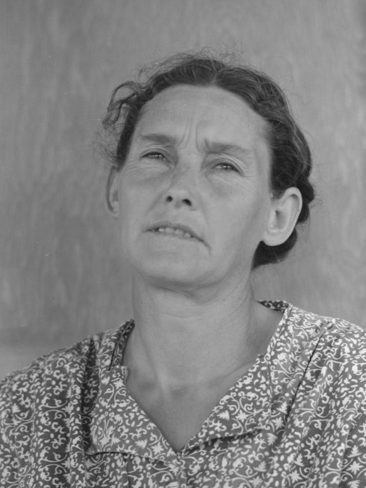 Wife Of Migratory Laborer Living At The Agua Fria Migratory Labor Camp, Arizona By Russell Lee 1