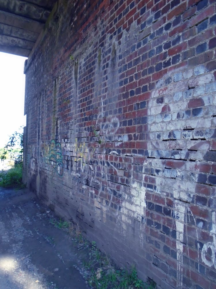 Graffiti At Hadley Gate 2