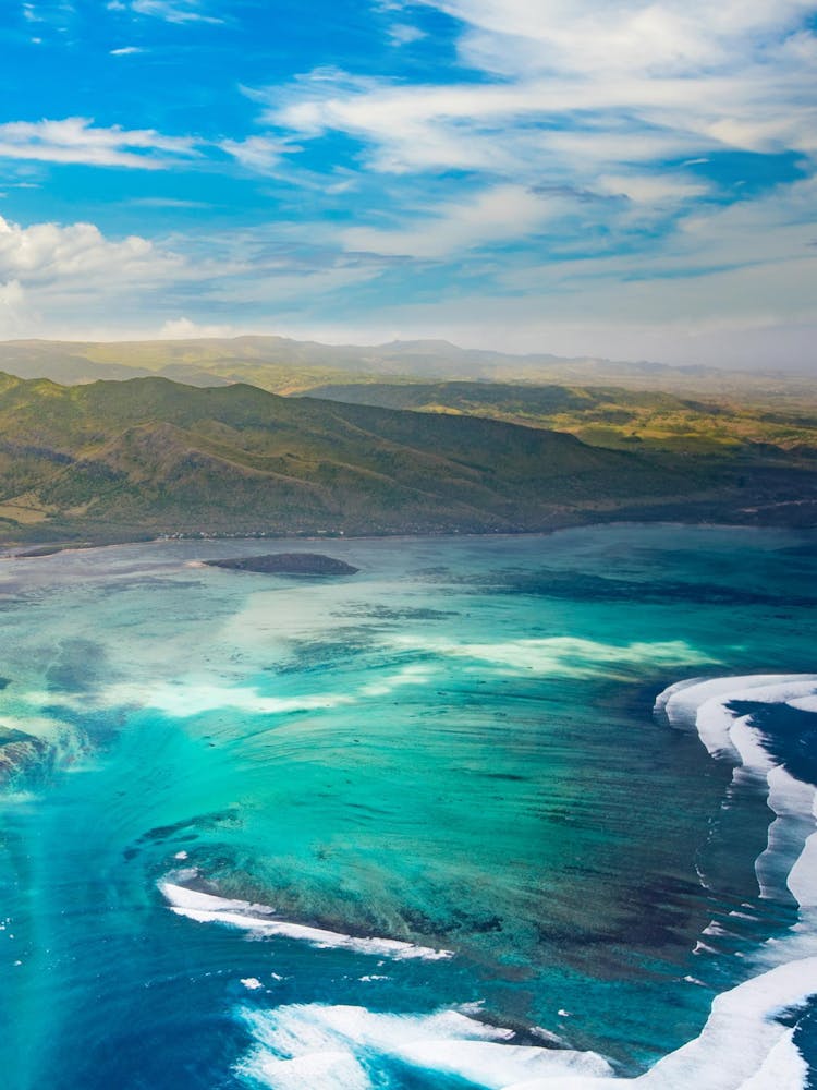 Vue aérienne de l'océan Pacifique