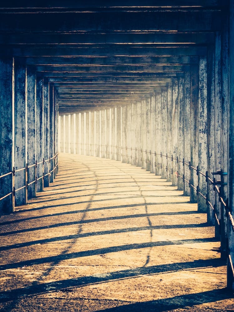 Sous la Jetée