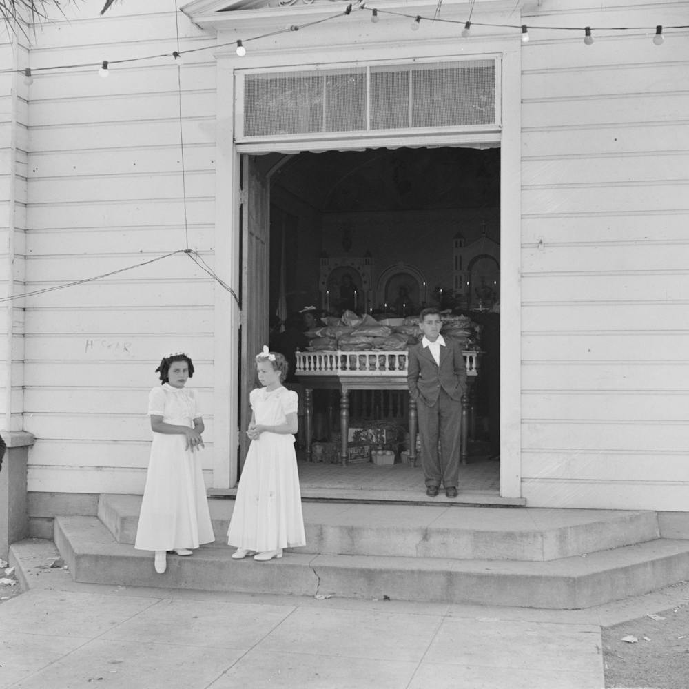 Untitled Photo, Possibly Related To Sociedade Do Espirito Santo (Ses) Hall On Fiesta Of The Holy Ghost Day