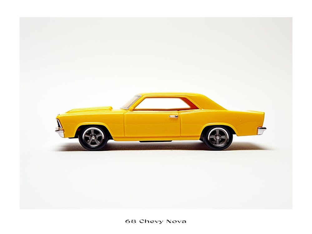 Affiche Voiture Jouet Chevy Nova 68 Jaune