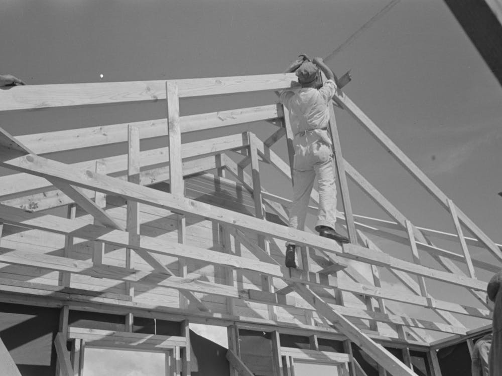 Southeast Missouri Farms Project,House Erection, Shop Assembled Trusses Are Raised In Place By Regular