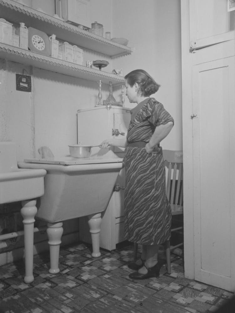 Untitled Photo, Possibly Related To Nathan Katz S Apartment, East 168th Street, Bronx, New York, Mr, Nathan 1