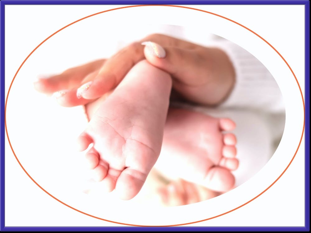 Baby'S Feet. 