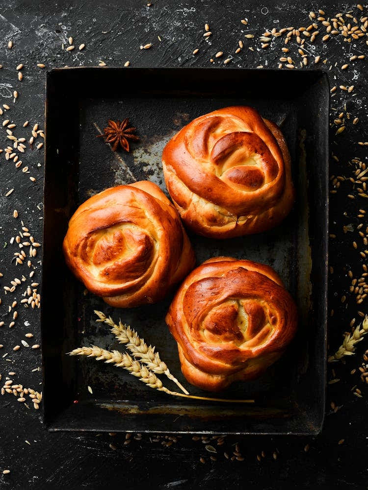 Buns, Freshly baked sweet homemade buns — Food kitchen poster/blackboard, photo art