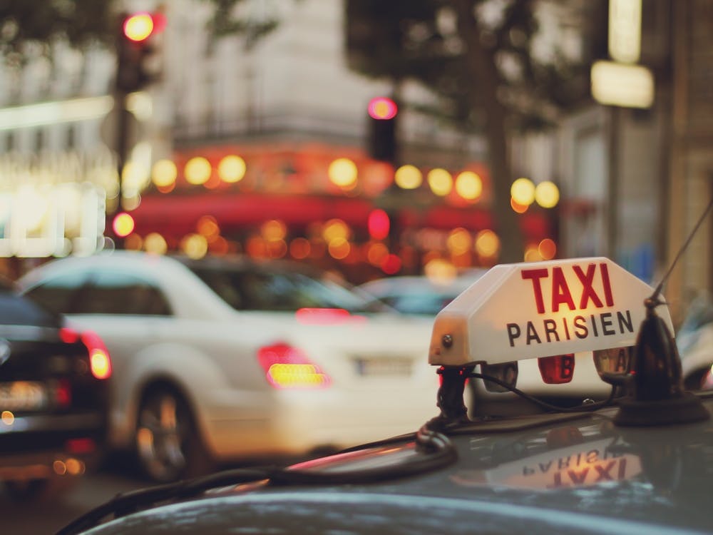Taxi In Paris