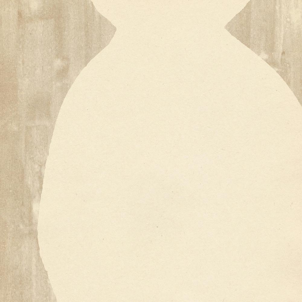 Minimalist neutral Vase silhouette 3