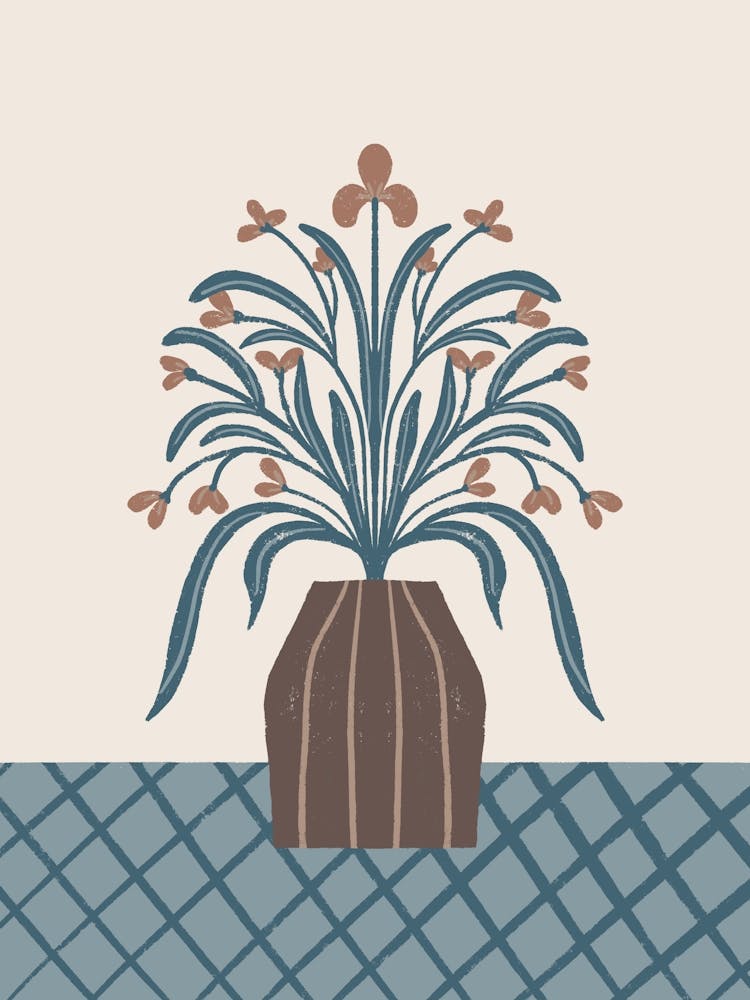 Moderne Vase in Erdtönen mit Blumen