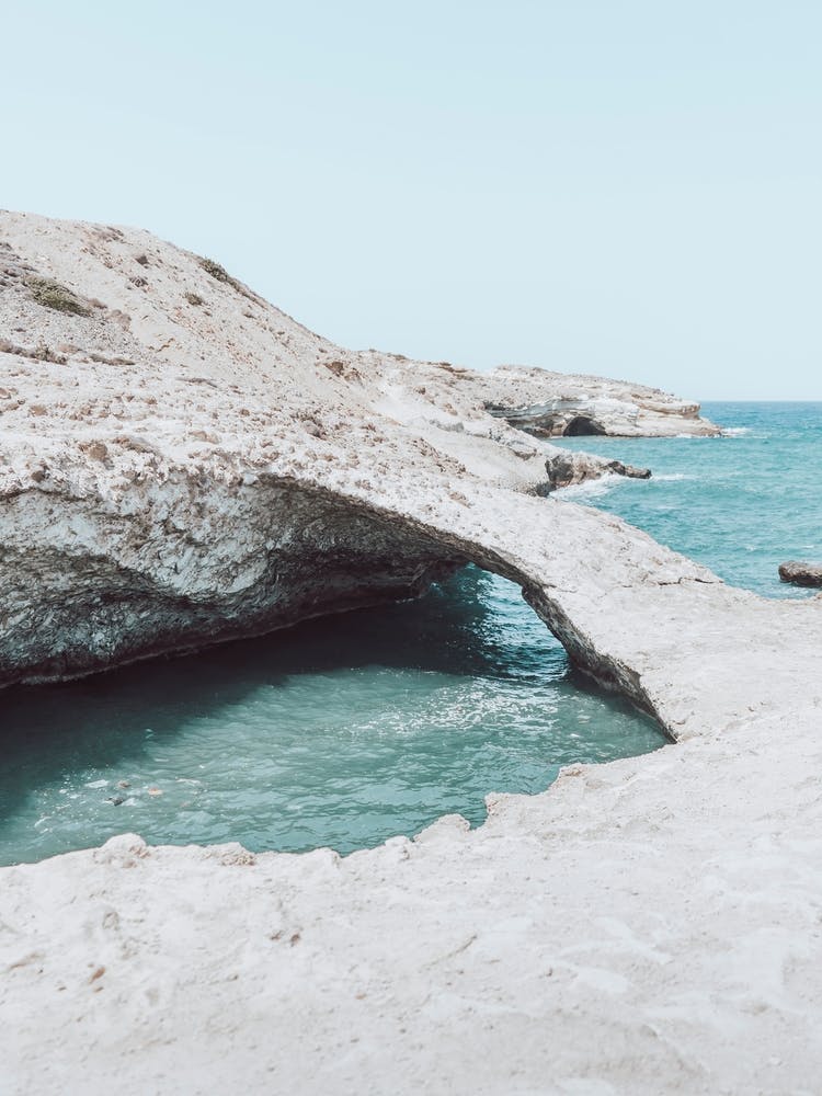 Papafragas Caves, Milos