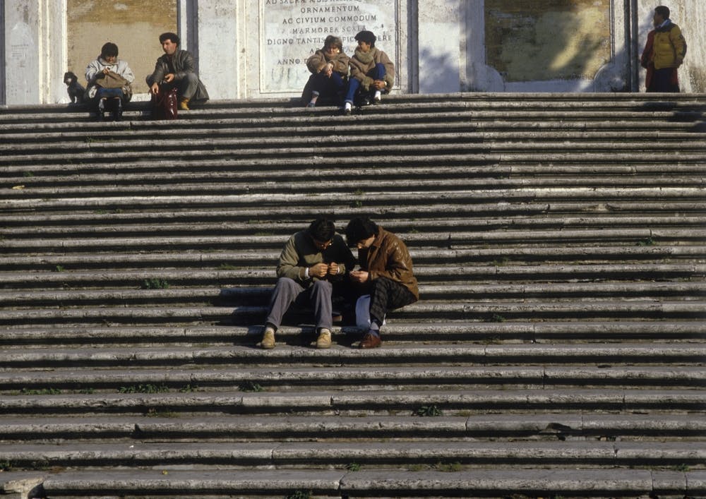 Pairs Of Friends Spanish Steps Rome Italy