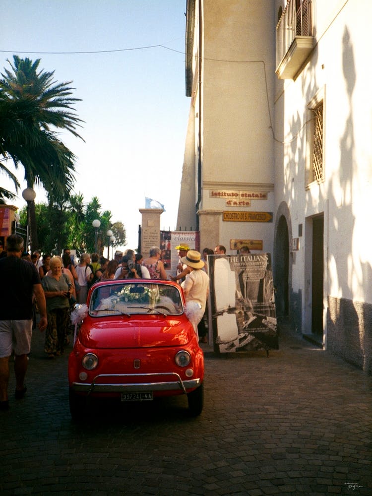 Auto Rossa 1