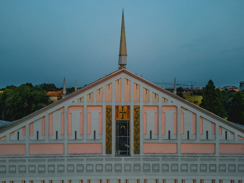 Santa Barbara di San Donato Milanese. Fotografia con droni. Stampa Italia Milano