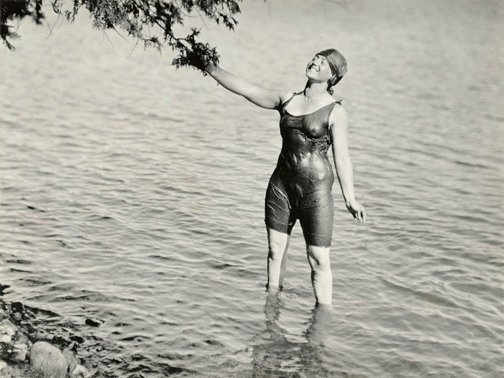 Ellen Koeniger, Lake George (1916), Alfred Stieglitz