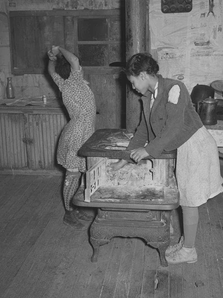 Untitled Photo, Possibly Related To Daughter Of Pomp Hall, Tenant Farmer, Building Fire In The Morning