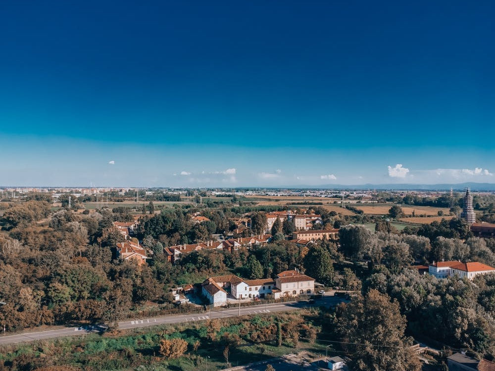 Stampa Chiaravalle, Milano, Italia Wall Art, Arte stampabile, Stampa Italia, Fotografia Fine Art stampabile, Drone fotografico.