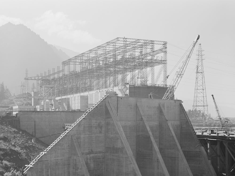 Powerhouse, Bonneville Dam, Oregon By Russell Lee