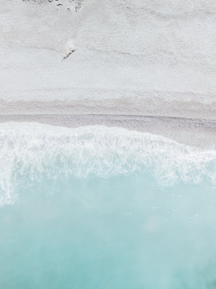 Milky Blue Shores, Lalaria