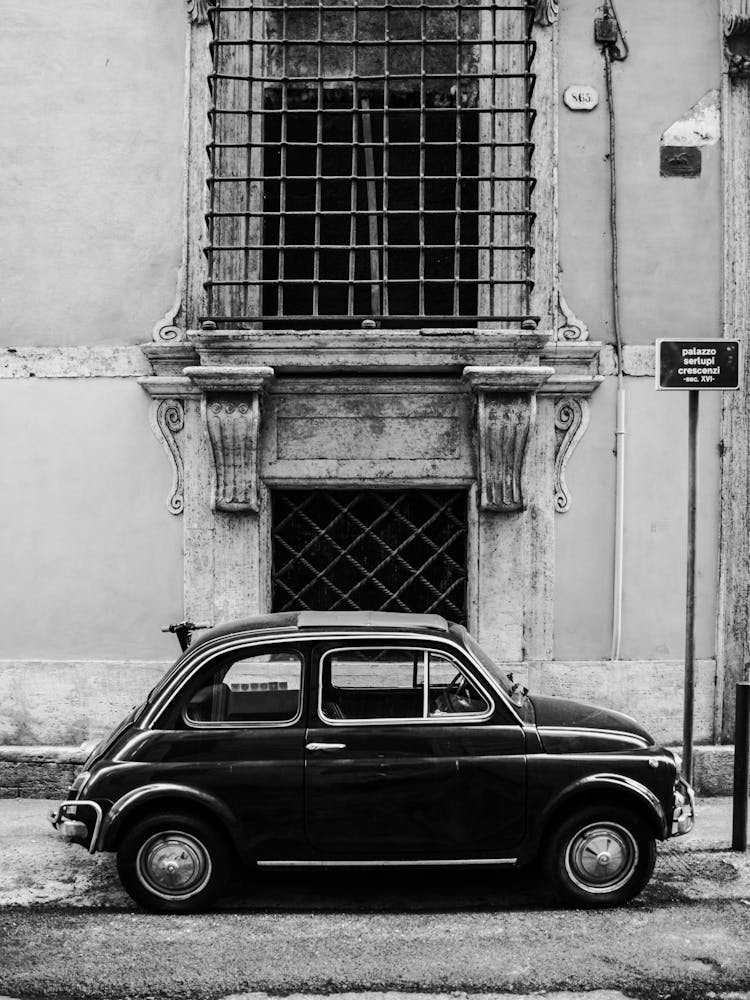 Italian Car Rome | Fiat 500 in Italy black and white
