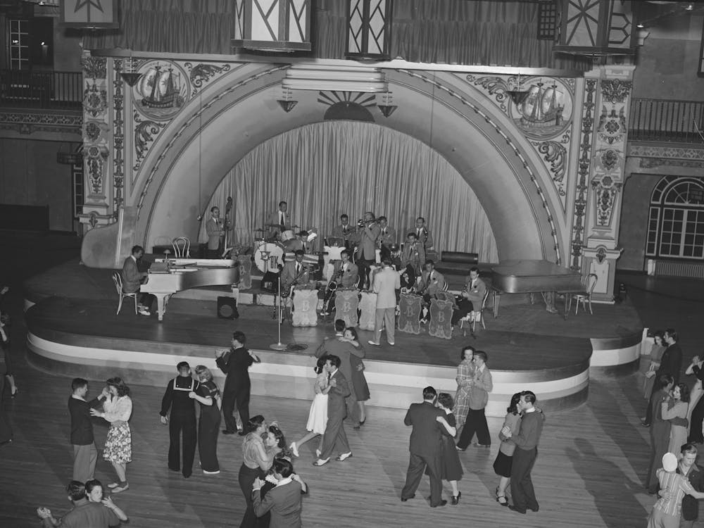 Mission Beach Dance Hall, Amusement Center, San Diego, California By Russell Lee