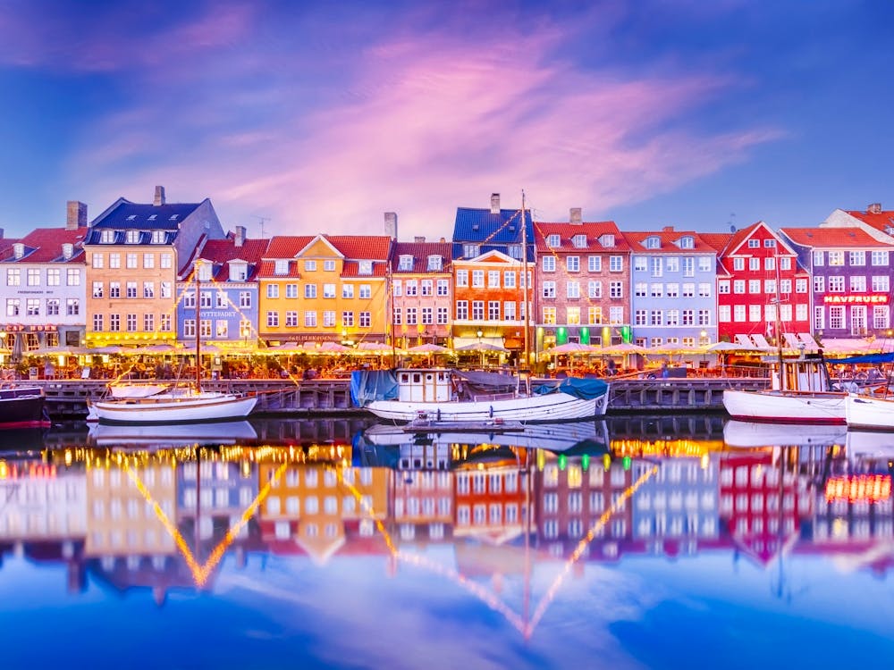 Nyhavn Copenhagen Idyllic Evening Impression