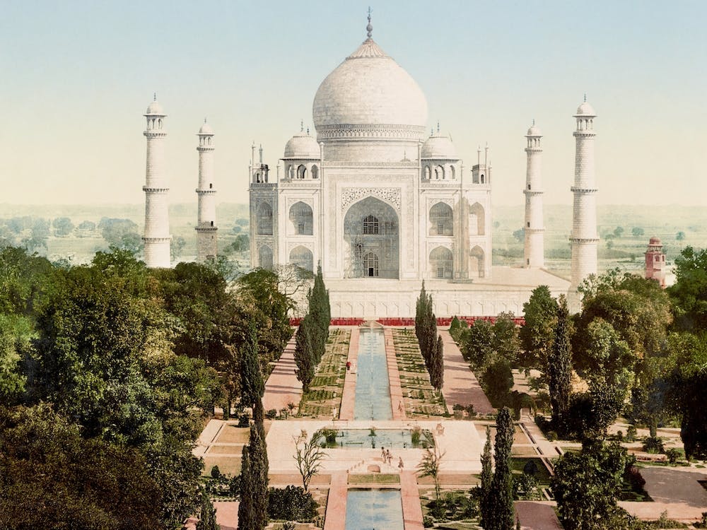 Taj Mahal Vintage Illustration