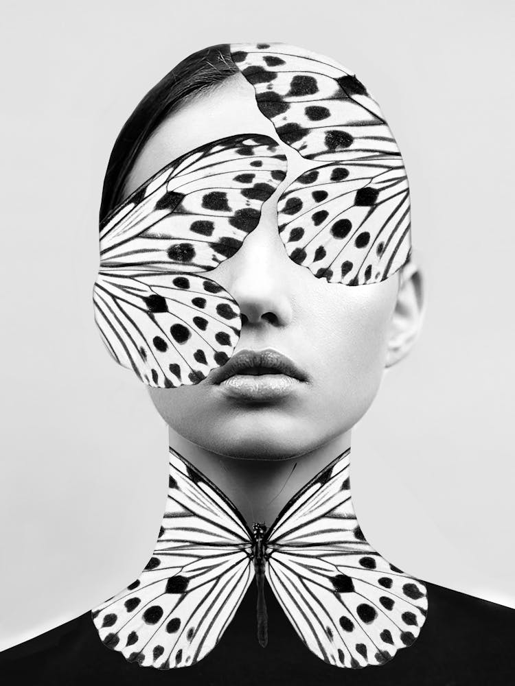 Femme Papillon