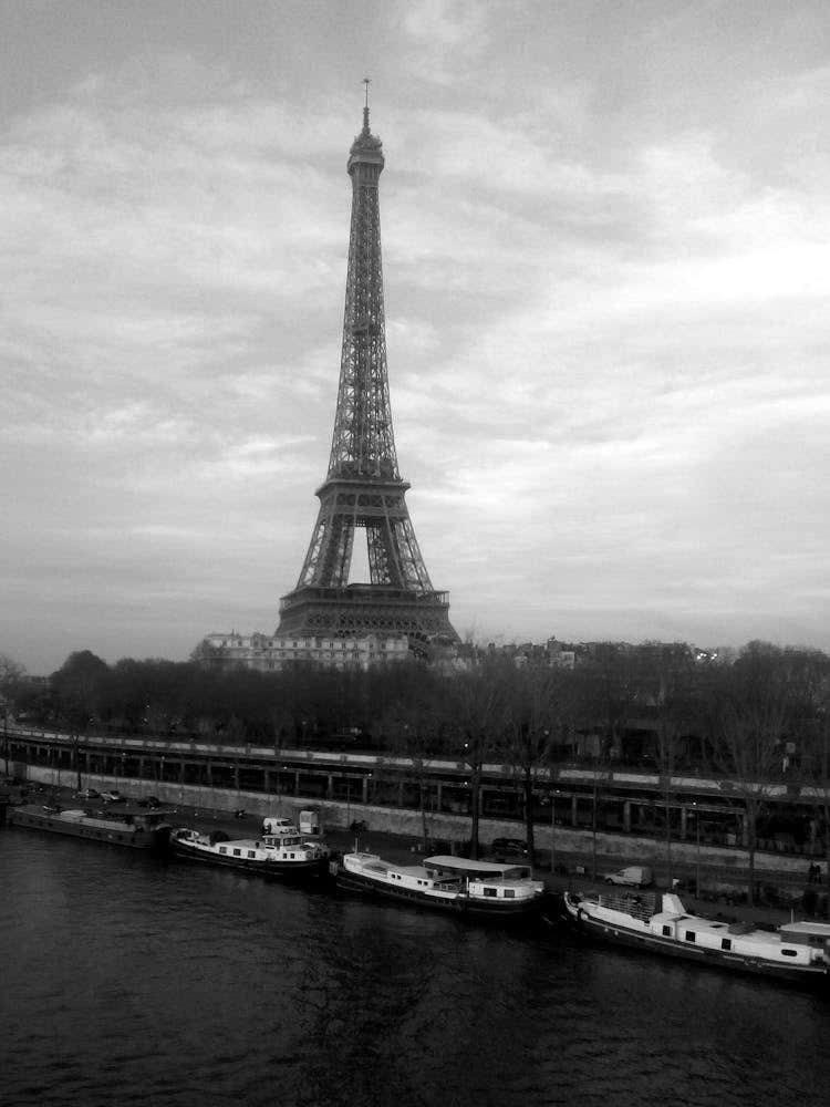 Black and white Eiffel Tower