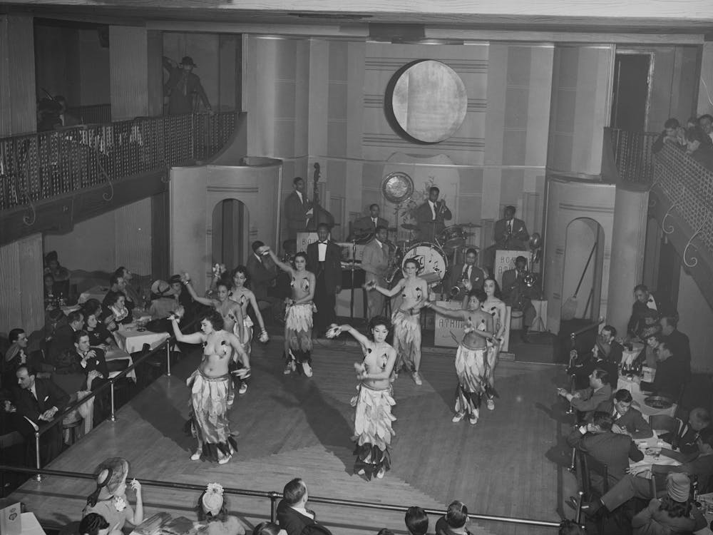 Cabaret, Chicago, Illinois By Russell Lee