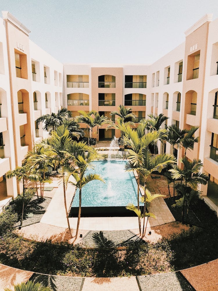 Warm Beach Hotel