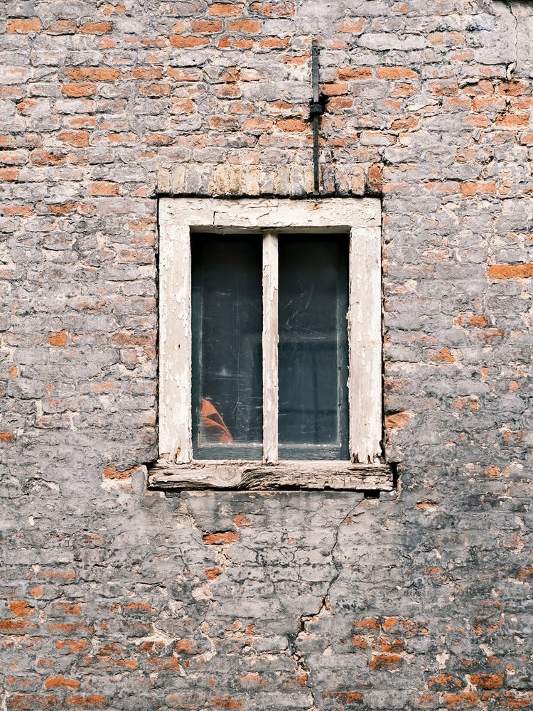 Window & Old Brick Wall // The Netherlands // Travel Photography 1