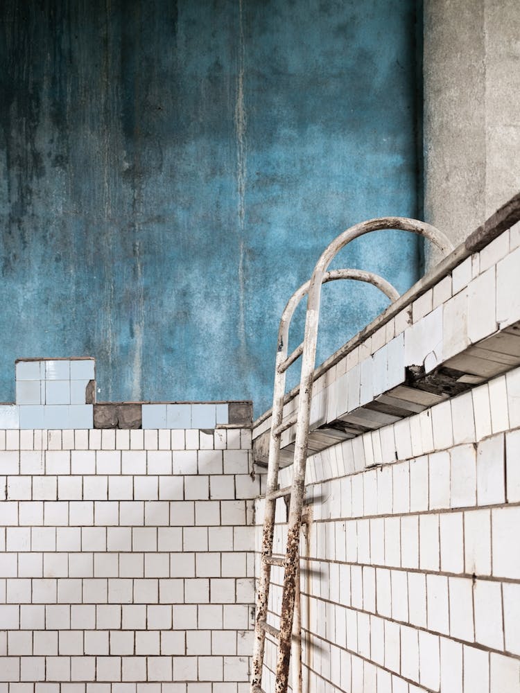 Architecture The Pool