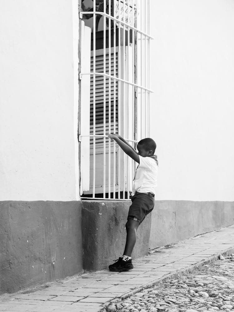 Testing The Boundary Cuba