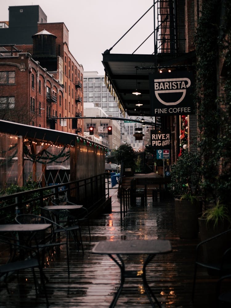 Pearl District Portland Oregon Dec24