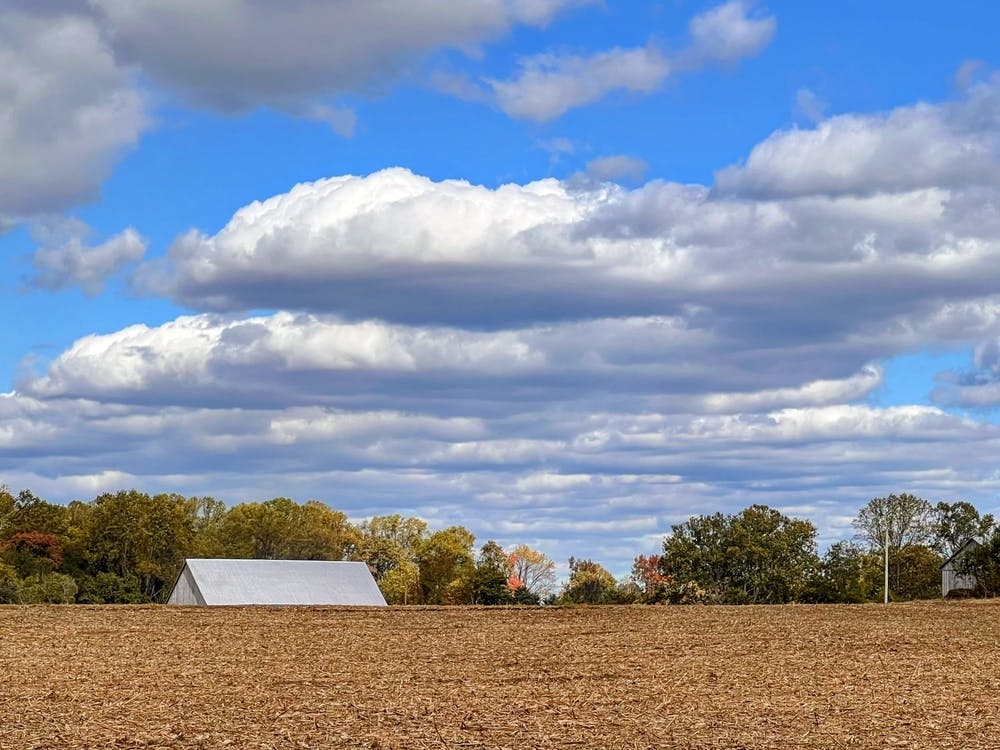Barn In The Field On Ritchie Marlboro 