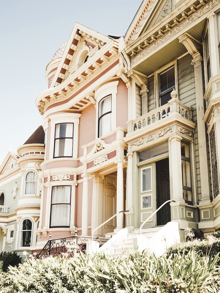 Three Sisters Architecture