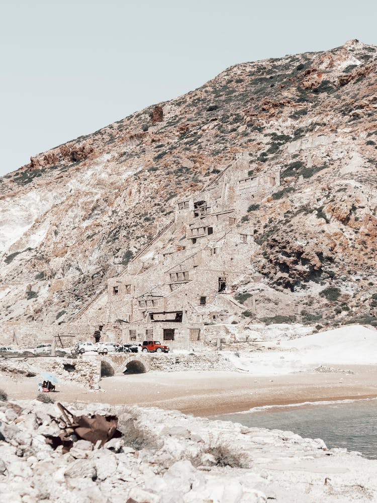 Paliorema's Industrial Echoes