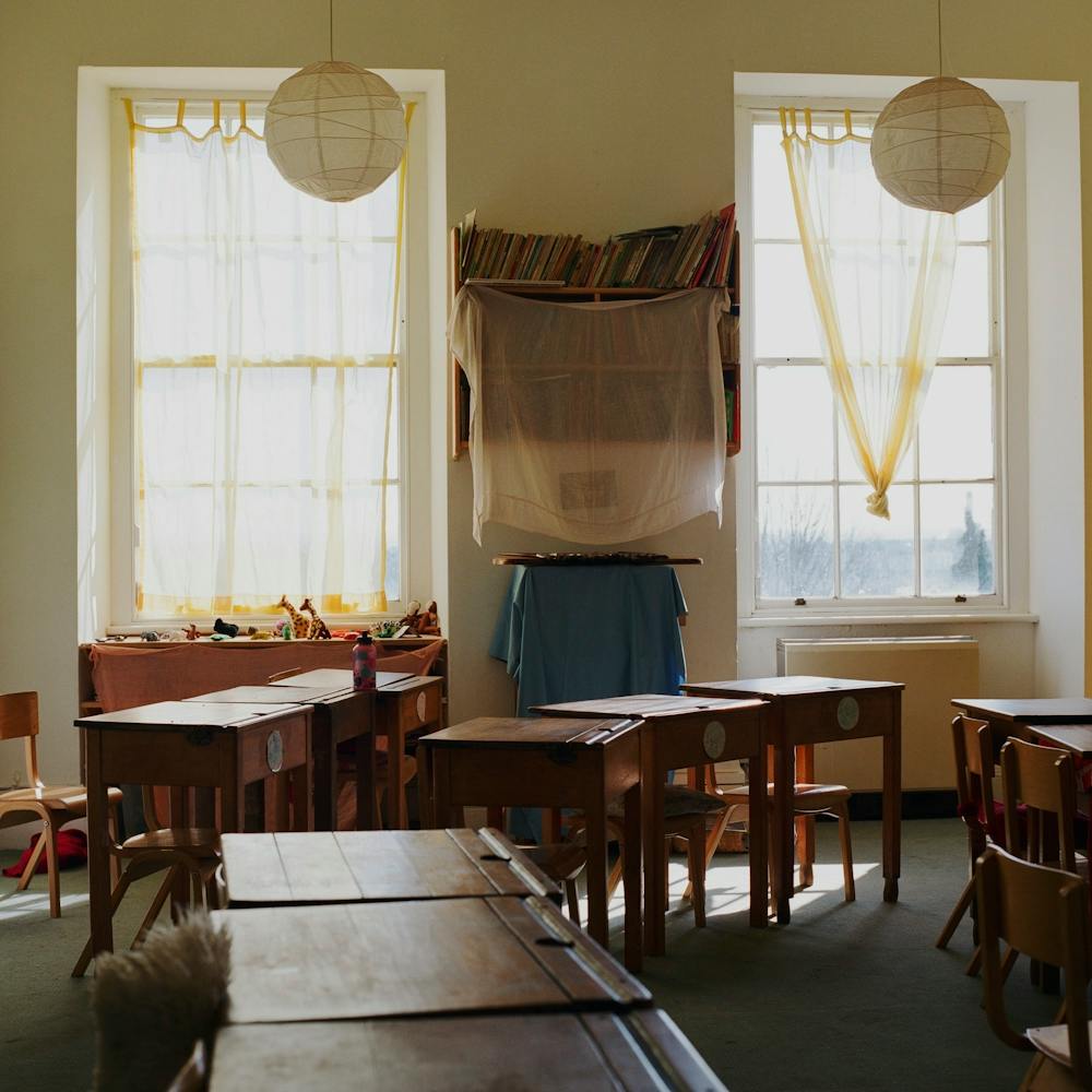 School 001