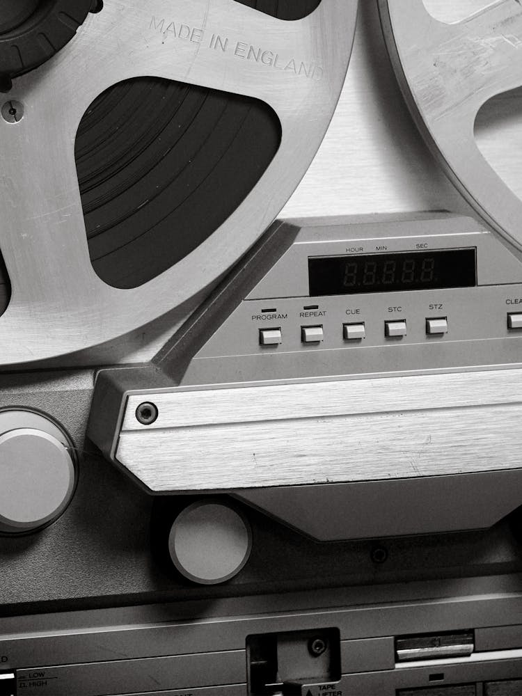 Reel to Reel Vintage Tape Recorder