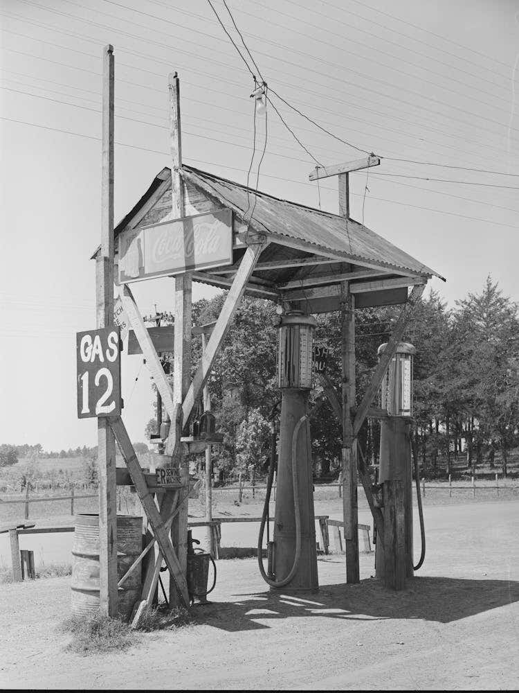 Service Station, San Augustine, Texas By Russell Lee