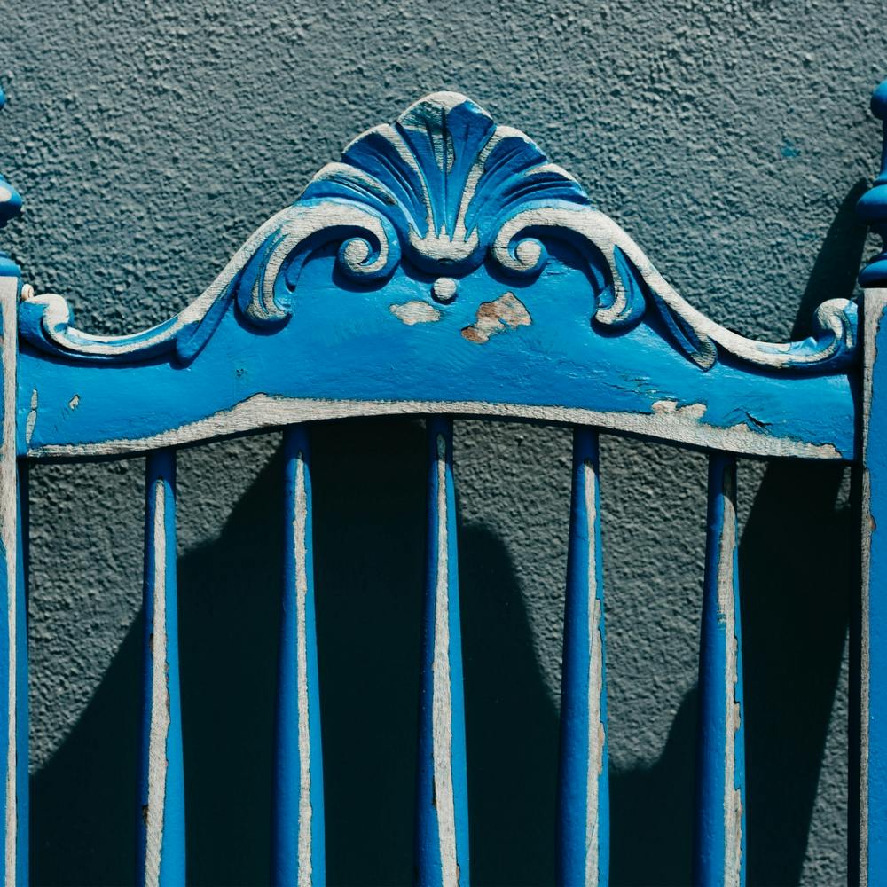 The Blue Chair Portugal Square