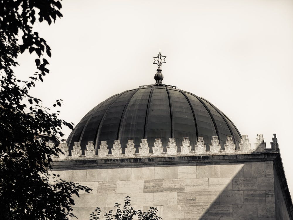 Heroes Memorial Temple