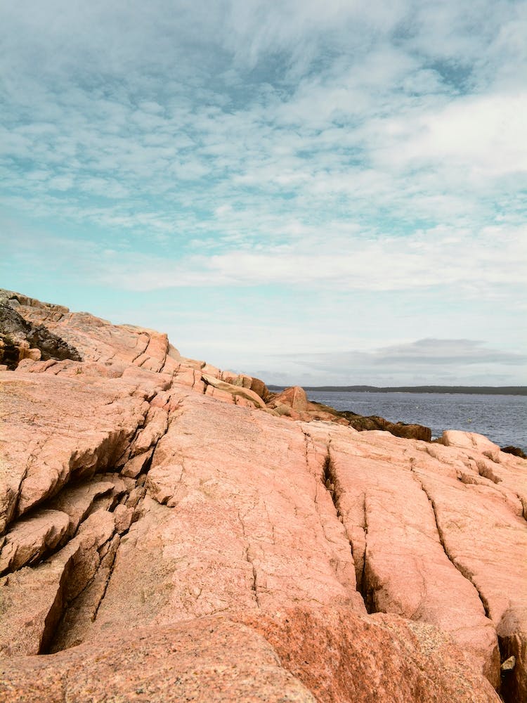 Between Earth And Sky