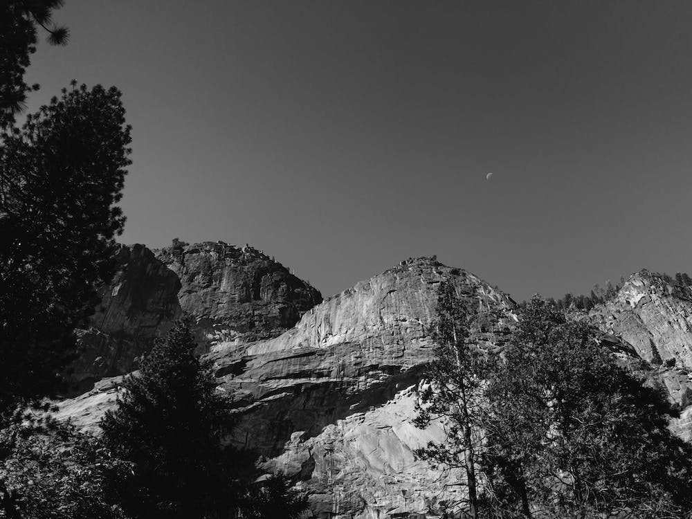 Yosemite Moon