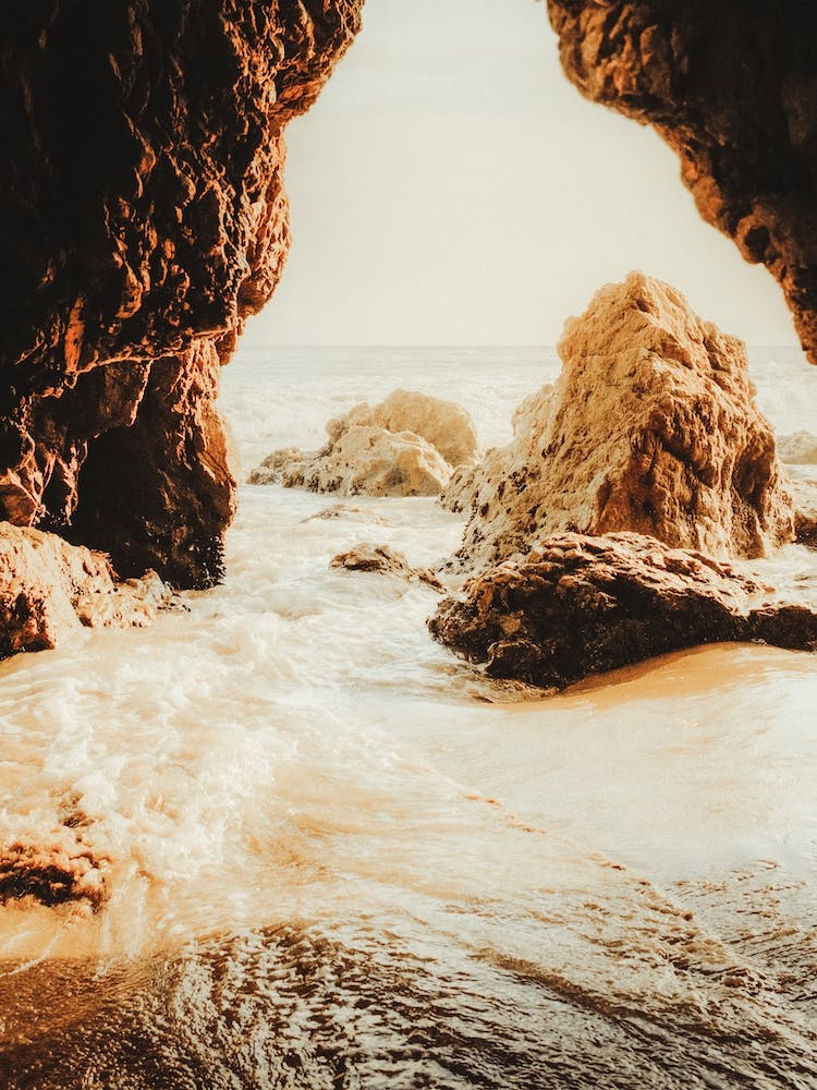 Océan Ensoleillé et Chaleureux